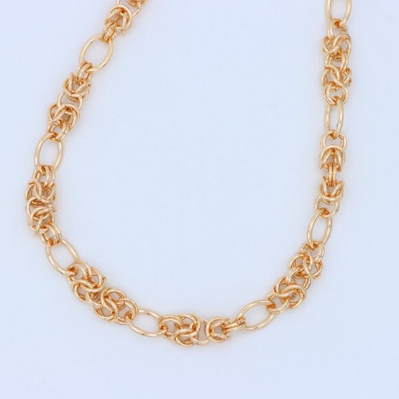 "Minimalist & Elegant Necklace Chain – Perfect for Women & Girls | UNVRC1624 - Picture 2 of 10